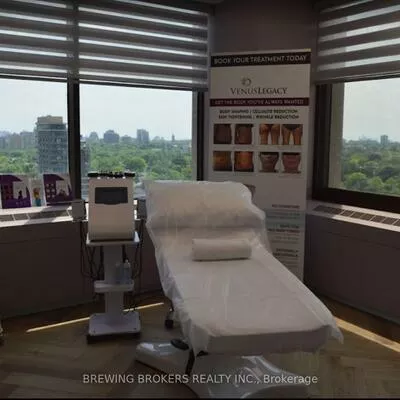 Office, For Sub-Lease 20, Eglinton, Yonge-Eglinton, Toronto