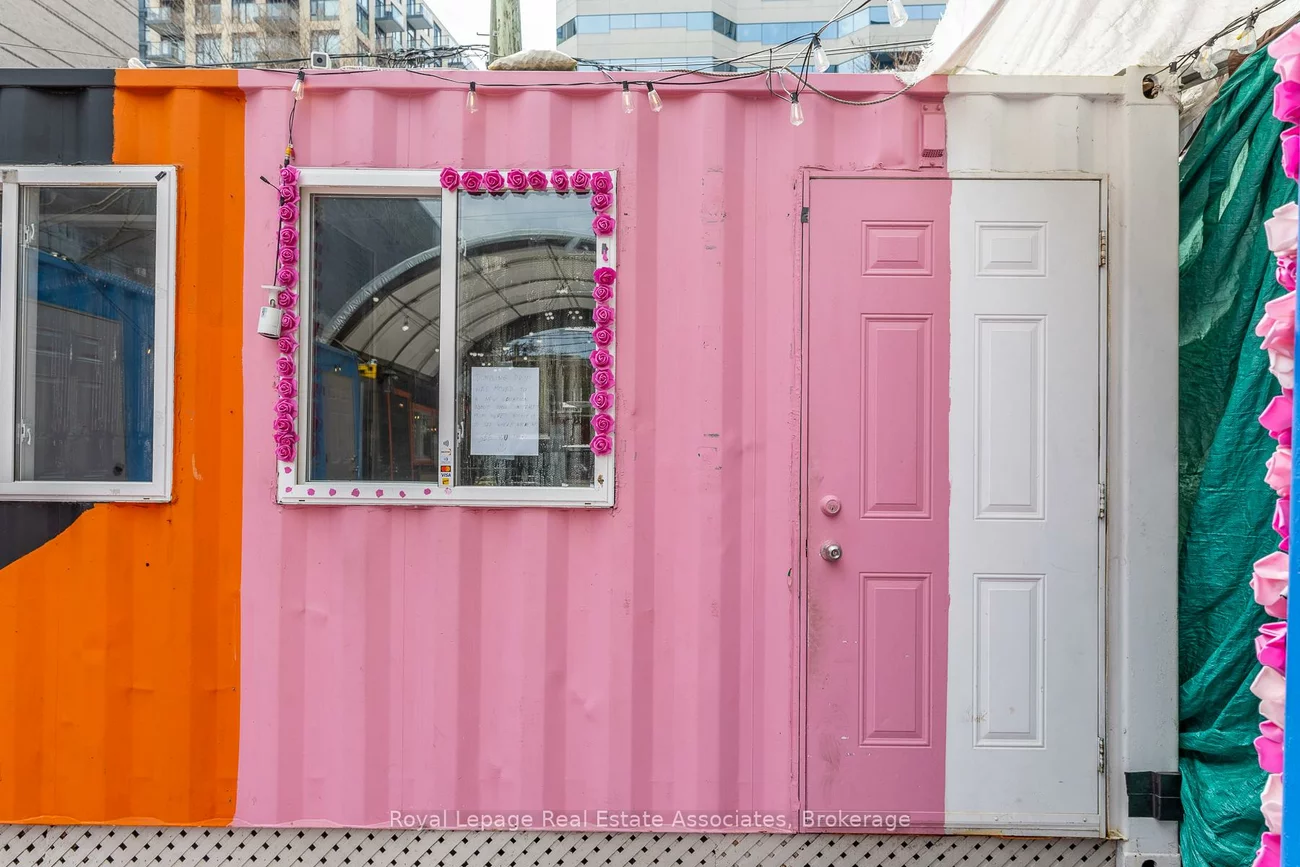 617, Queen, Waterfront Communities C1, Toronto