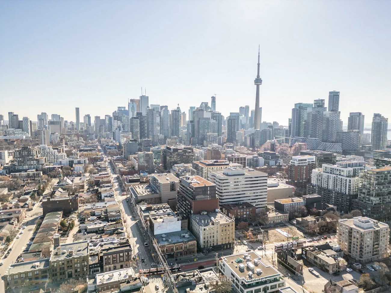 617, Queen, Waterfront Communities C1, Toronto