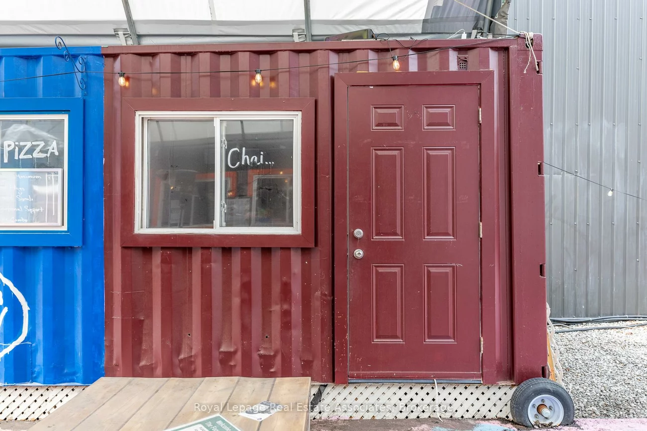 617, Queen, Waterfront Communities C1, Toronto