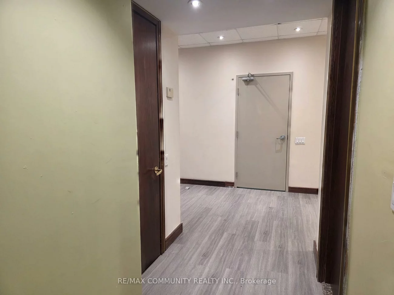 250, Sheppard, Willowdale East, Toronto