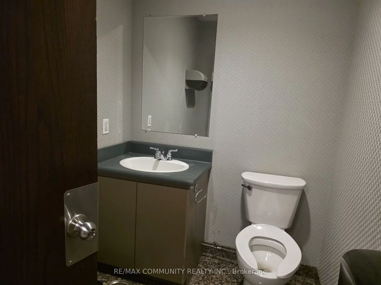 250, Sheppard, Willowdale East, Toronto