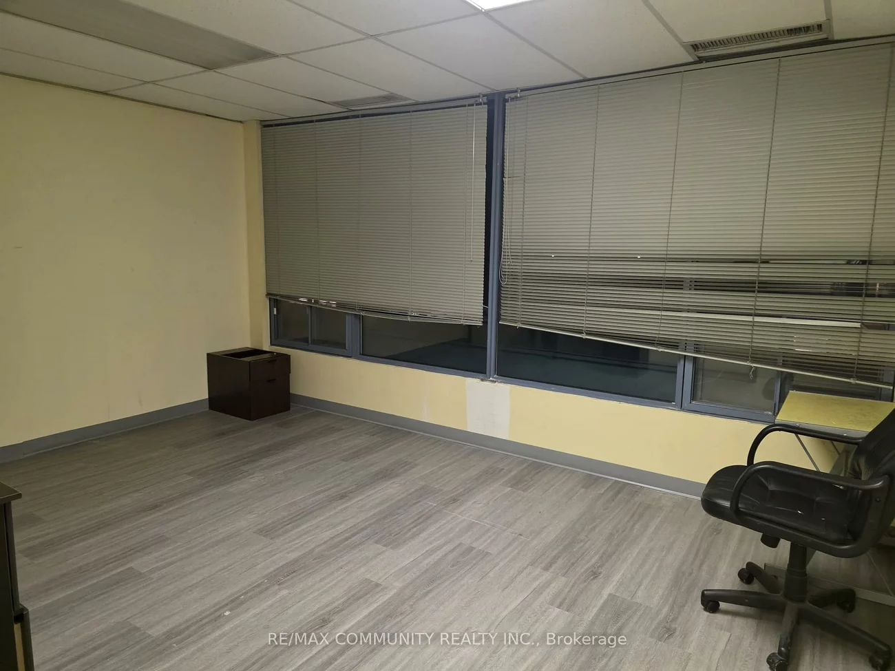 250, Sheppard, Willowdale East, Toronto