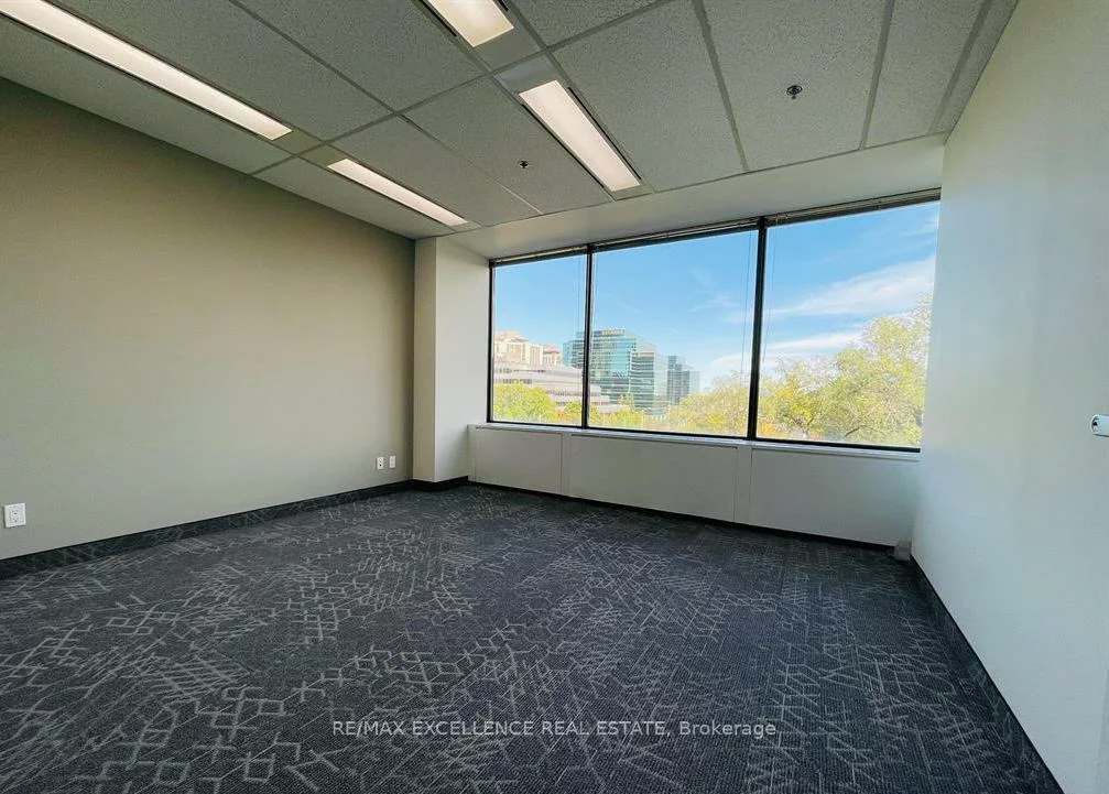 45, Sheppard, Willowdale East, Toronto