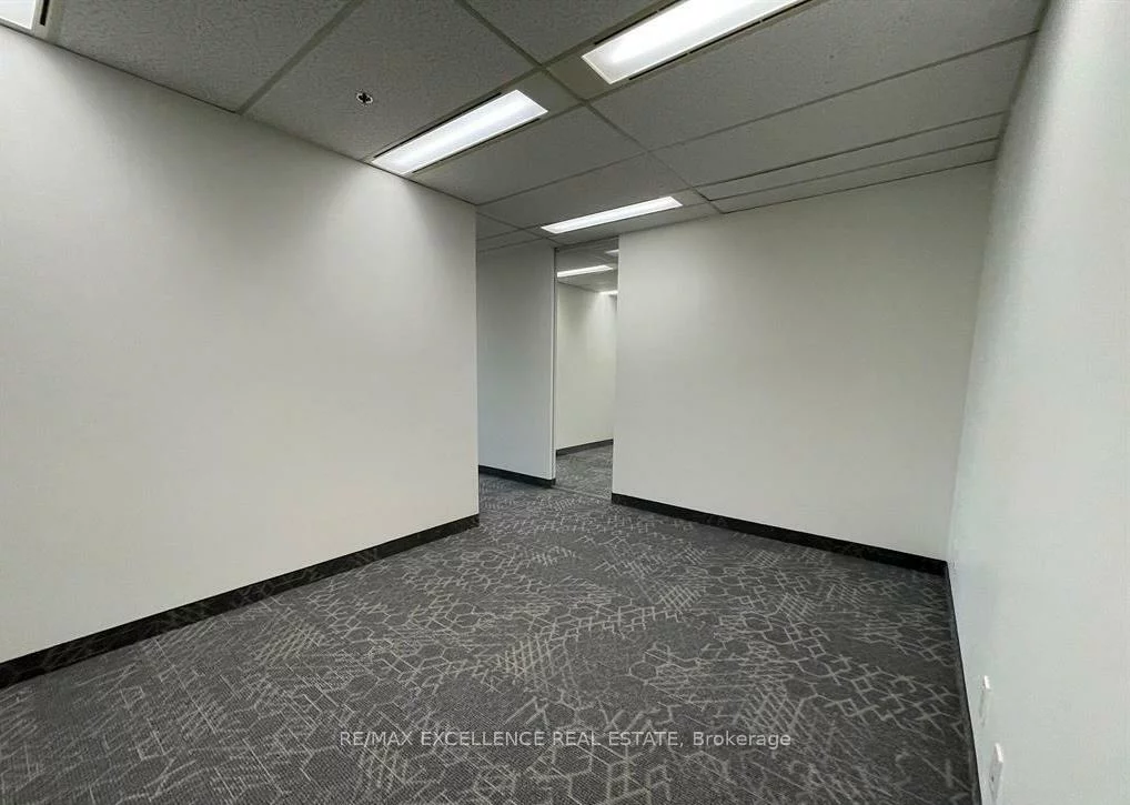 45, Sheppard, Willowdale East, Toronto