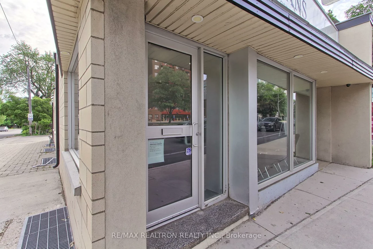 3173, Bathurst, Bedford Park-Nortown, Toronto