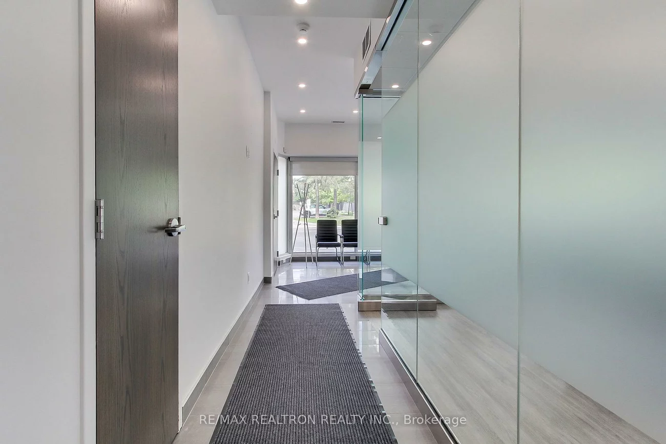 3173, Bathurst, Bedford Park-Nortown, Toronto