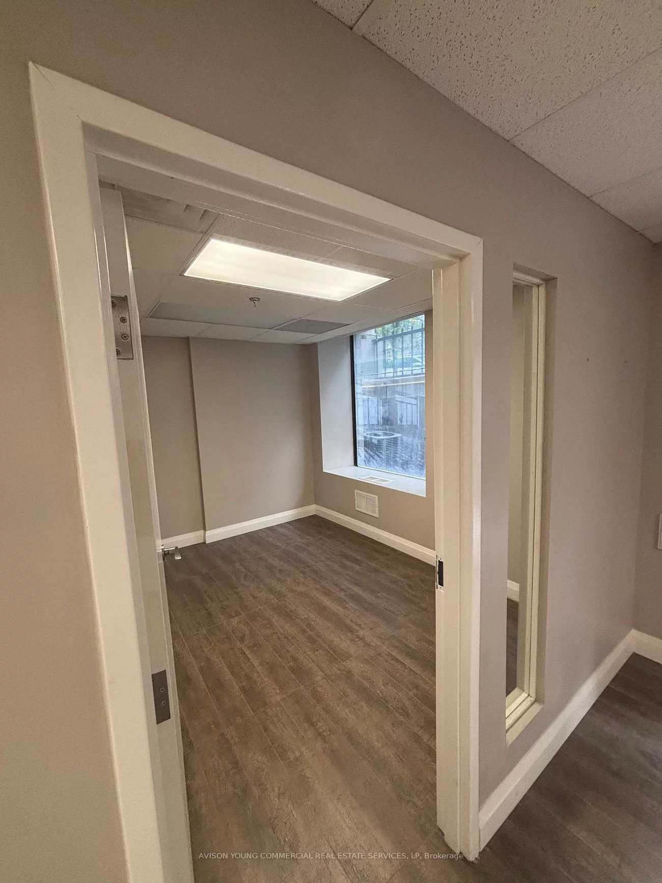 25, Toronto, Church-Yonge Corridor, Toronto