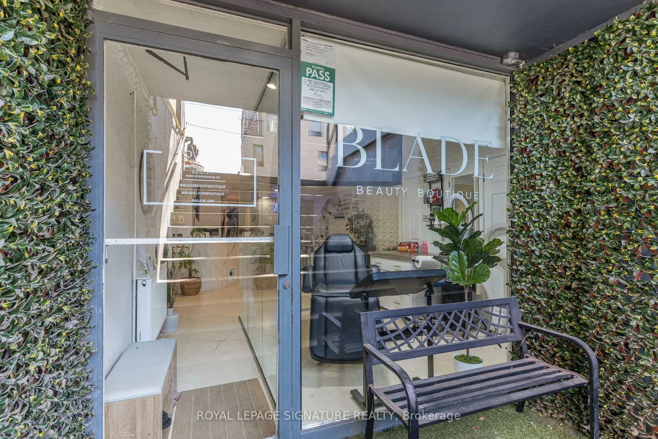 1116, College, Dufferin Grove, Toronto