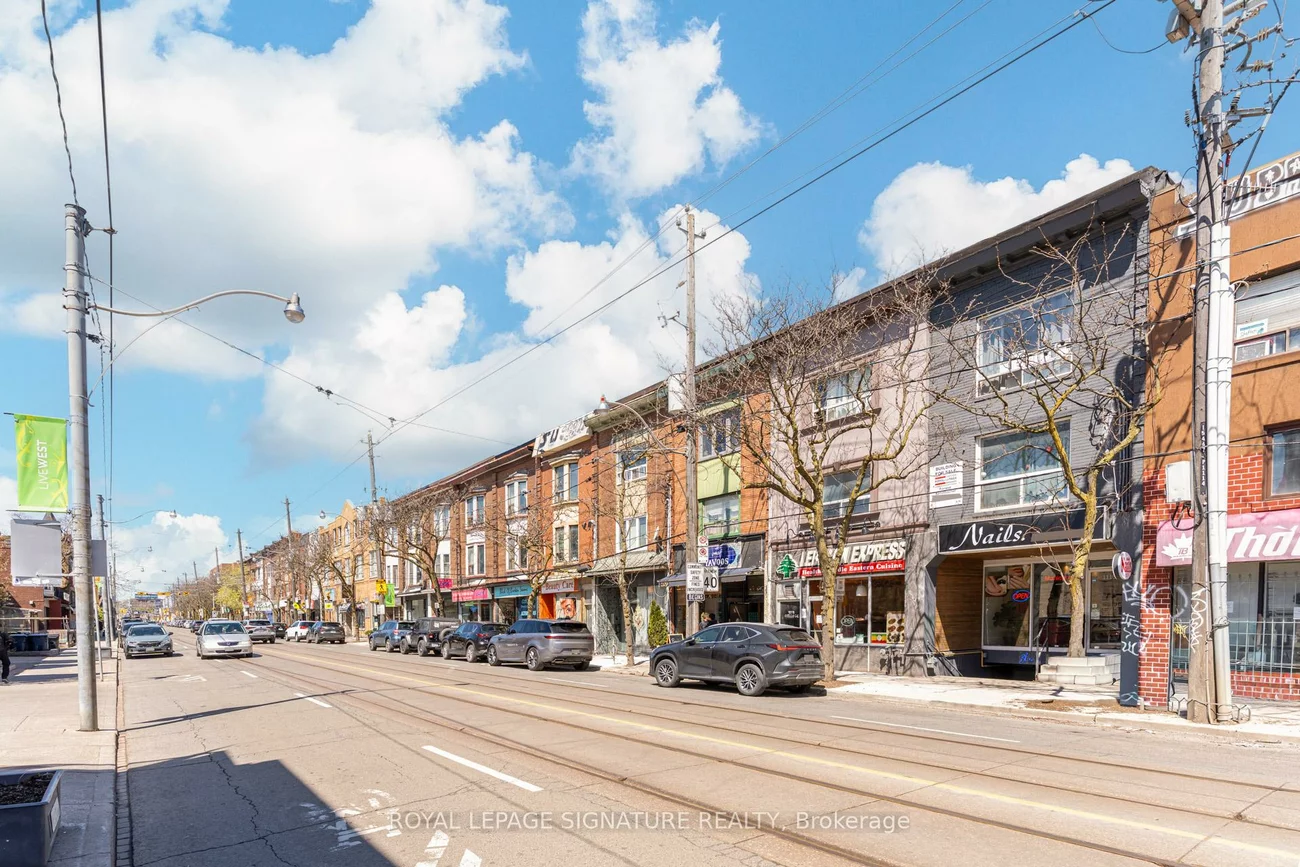 1116, College, Dufferin Grove, Toronto