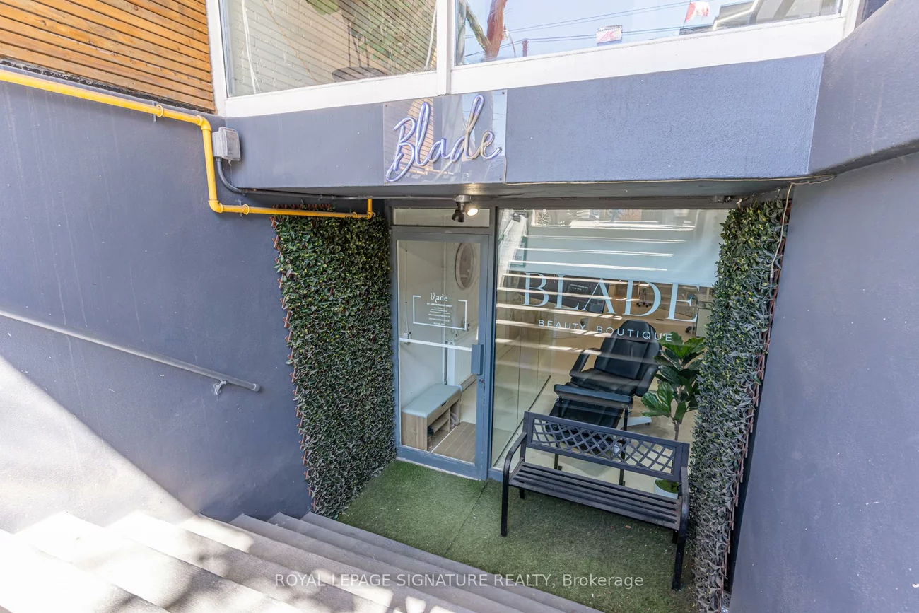 1116, College, Dufferin Grove, Toronto