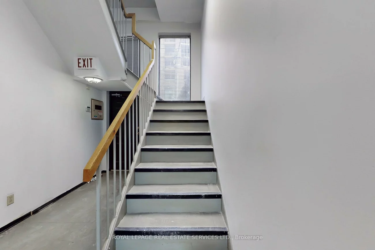 388, Parliament, Moss Park, Toronto