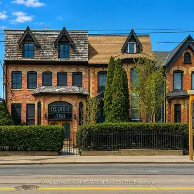 388, Parliament, Moss Park, Toronto