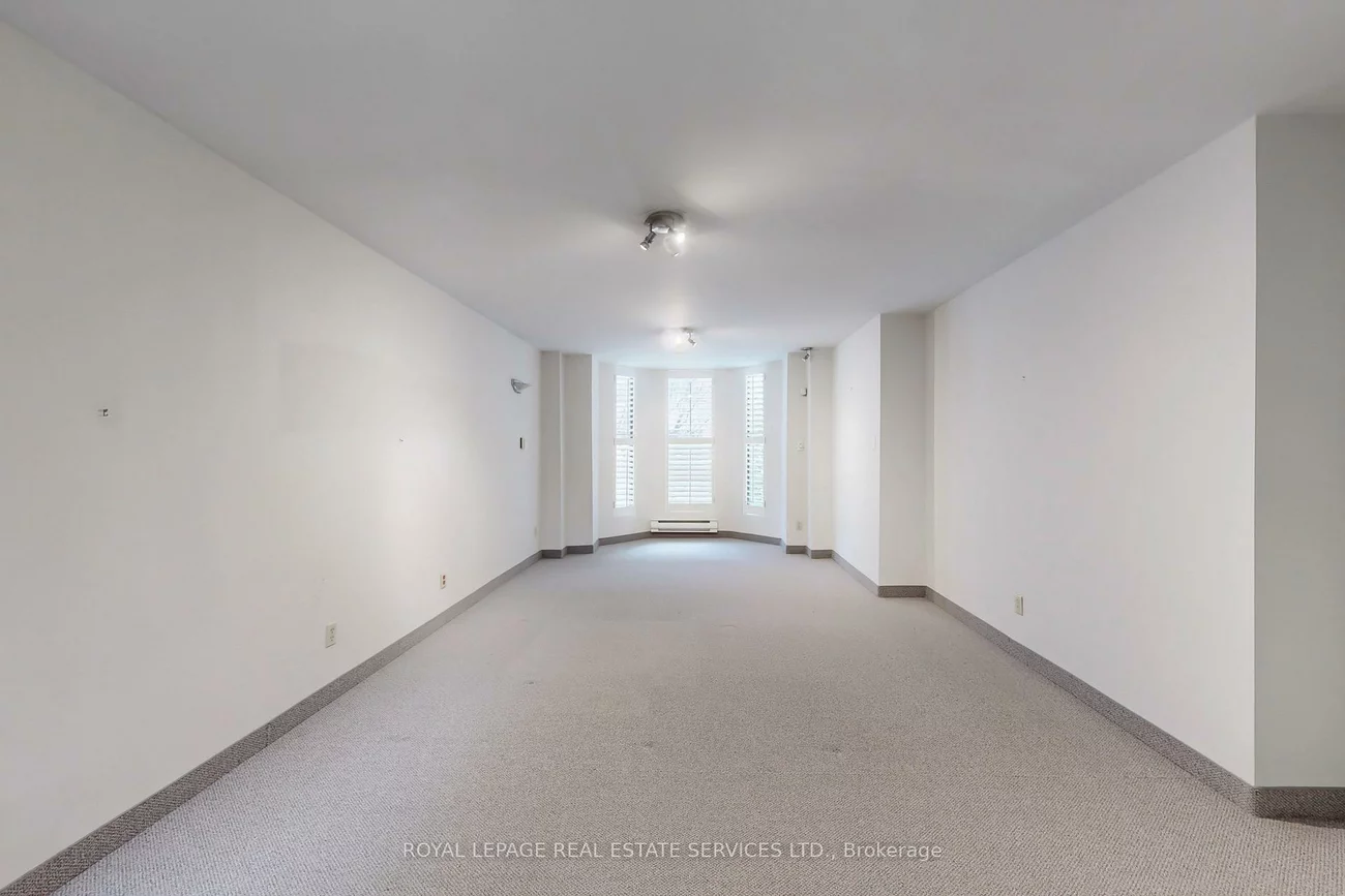 388, Parliament, Moss Park, Toronto