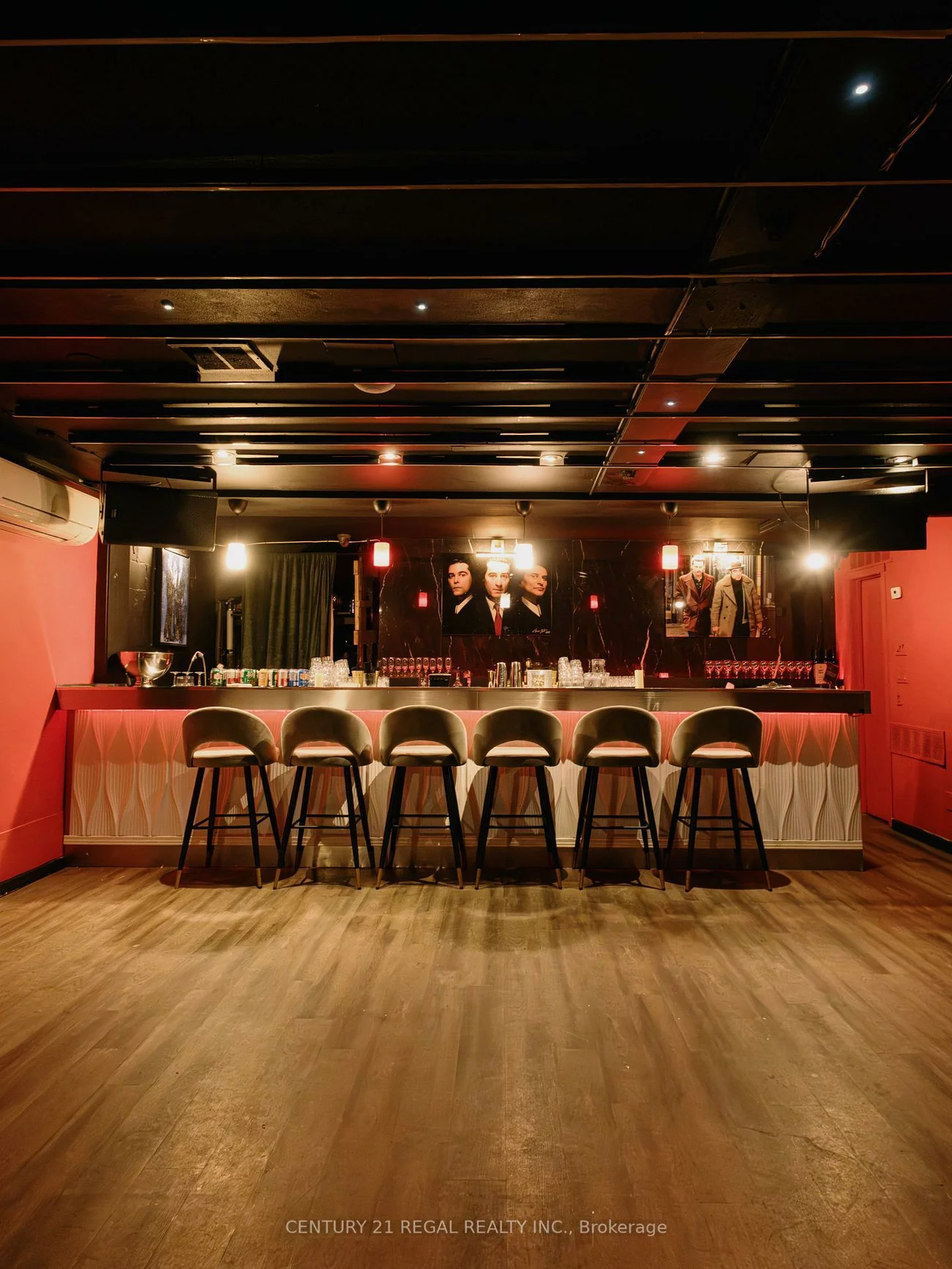 656, College, Palmerston-Little Italy, Toronto