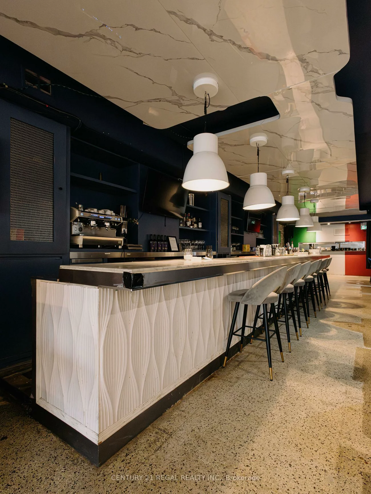 656, College, Palmerston-Little Italy, Toronto