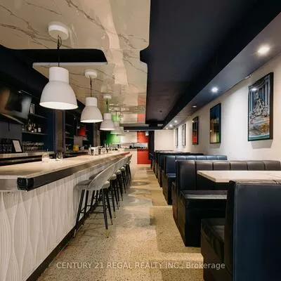 656, College, Palmerston-Little Italy, Toronto