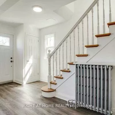 1738, Bayview, Mount Pleasant East, Toronto