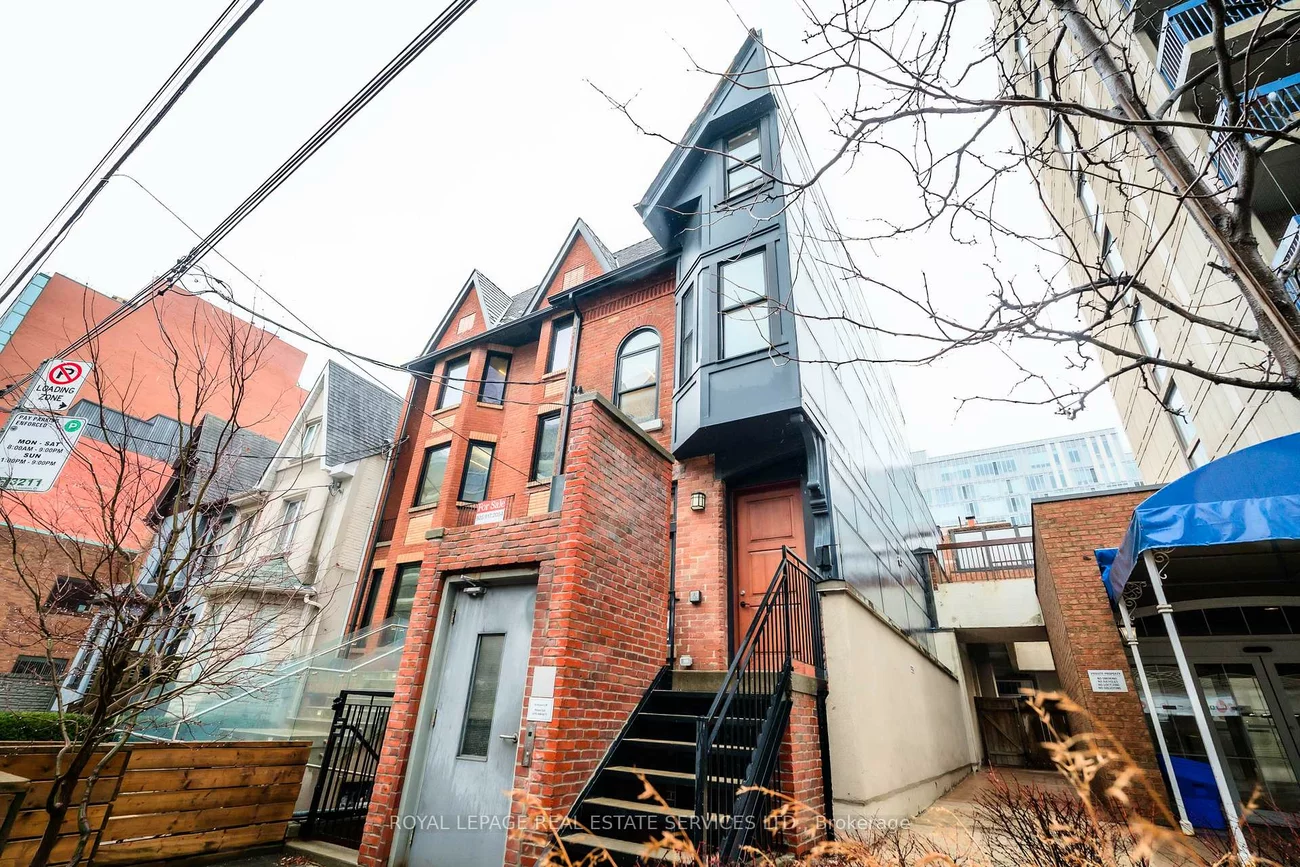 54 1/2, St Patrick, Kensington-Chinatown, Toronto