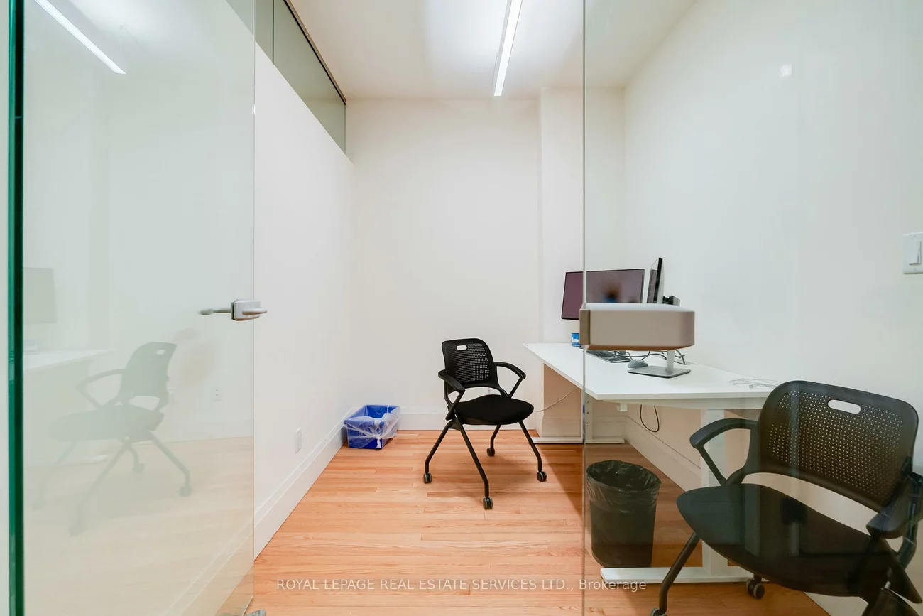 54 1/2, St Patrick, Kensington-Chinatown, Toronto