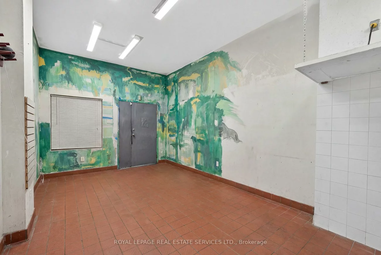 571, Mount Pleasant, Mount Pleasant East, Toronto