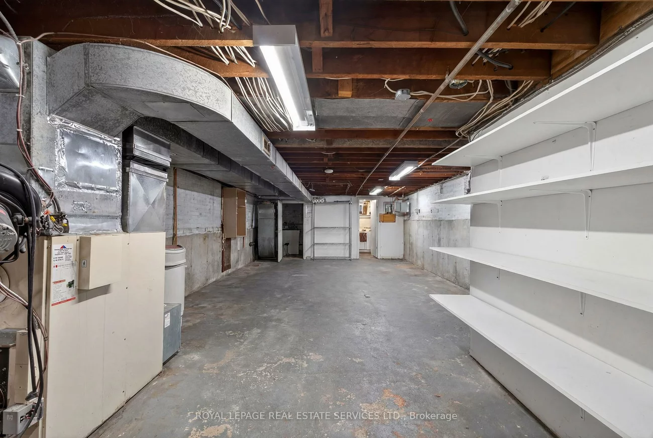 571, Mount Pleasant, Mount Pleasant East, Toronto
