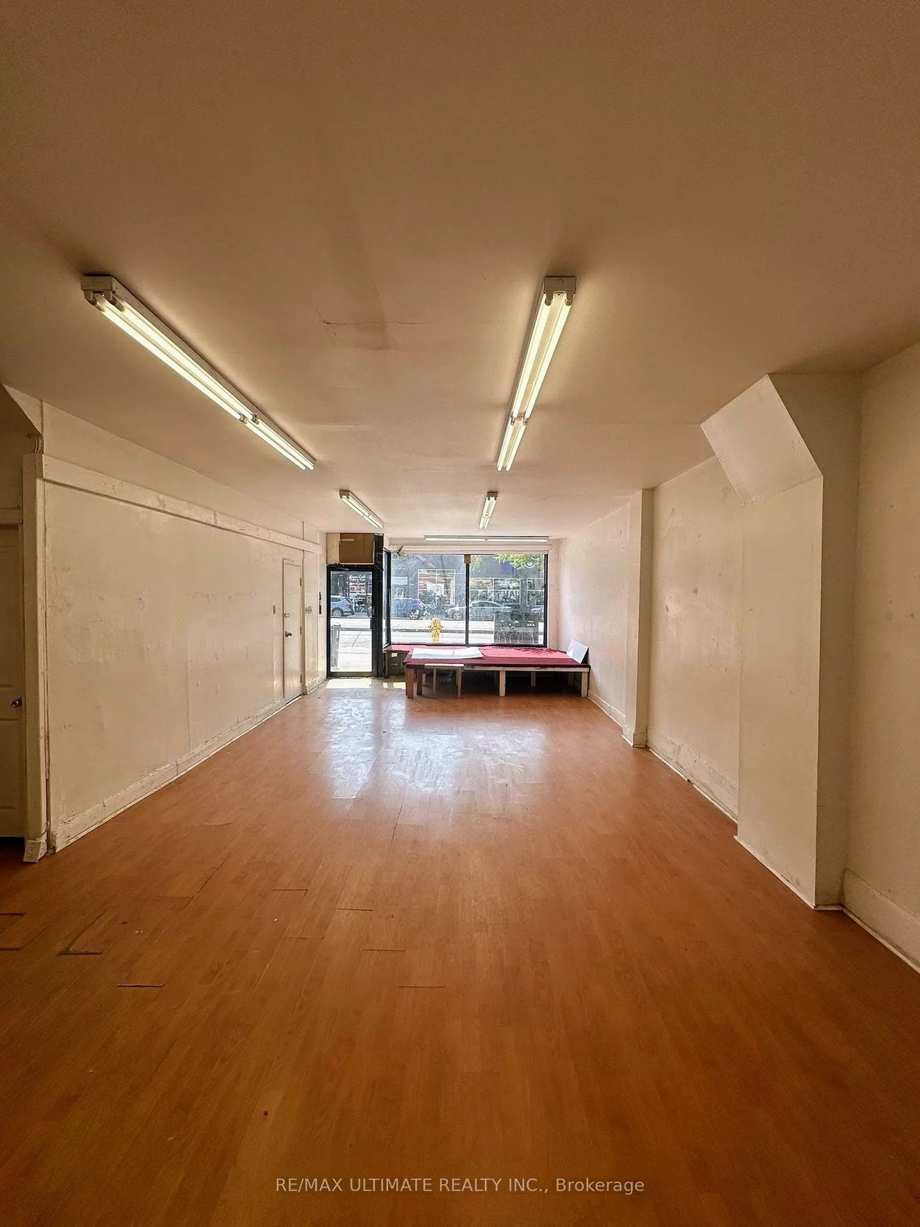 566, St Clair, Humewood-Cedarvale, Toronto