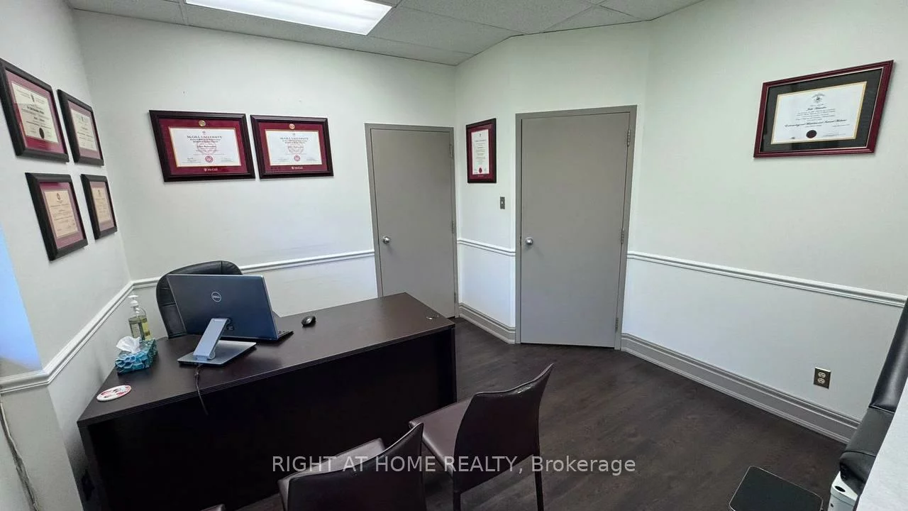 1333, Sheppard, Henry Farm, Toronto