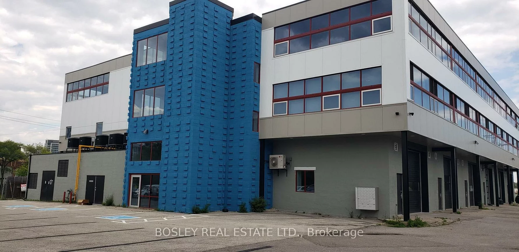 45, Industrial, Thorncliffe Park, Toronto