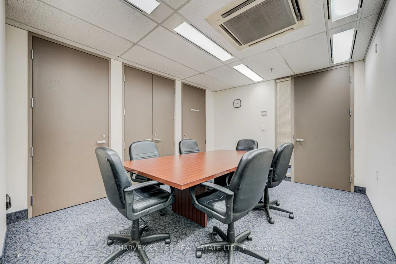 45, Sheppard, Willowdale East, Toronto
