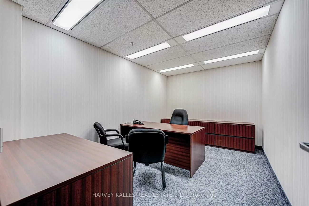 45, Sheppard, Willowdale East, Toronto