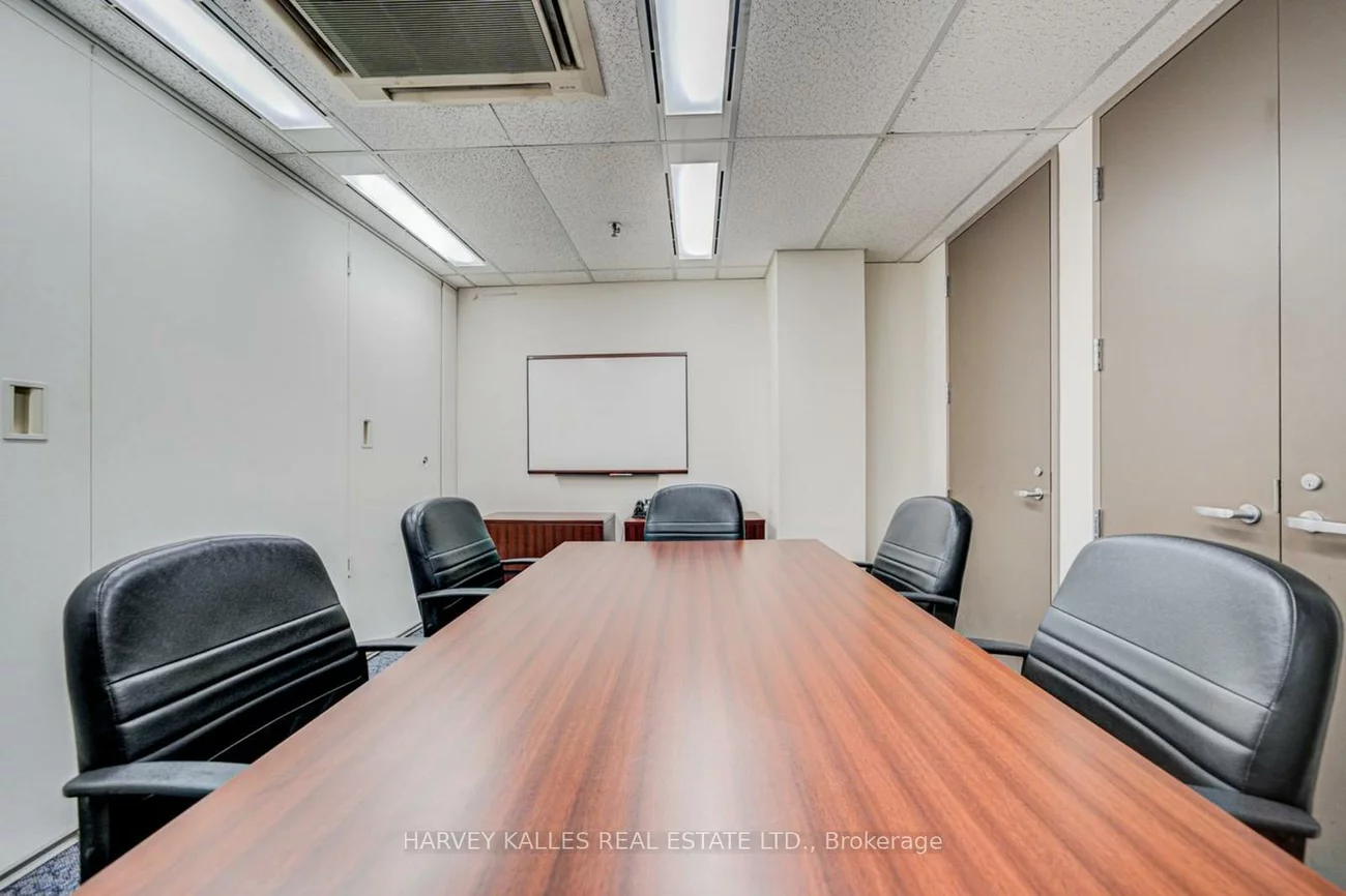 45, Sheppard, Willowdale East, Toronto