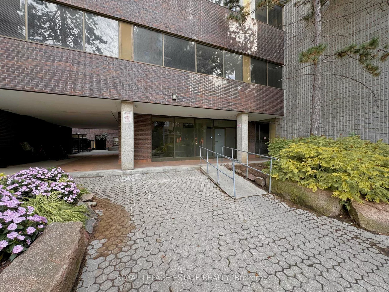 124, Merton, Mount Pleasant West, Toronto