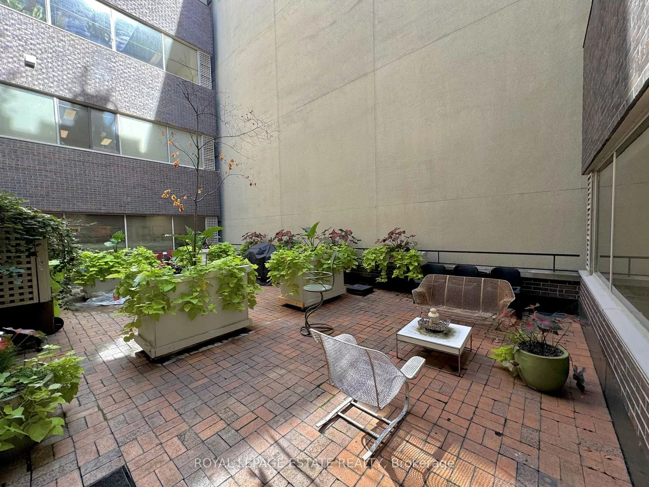 124, Merton, Mount Pleasant West, Toronto