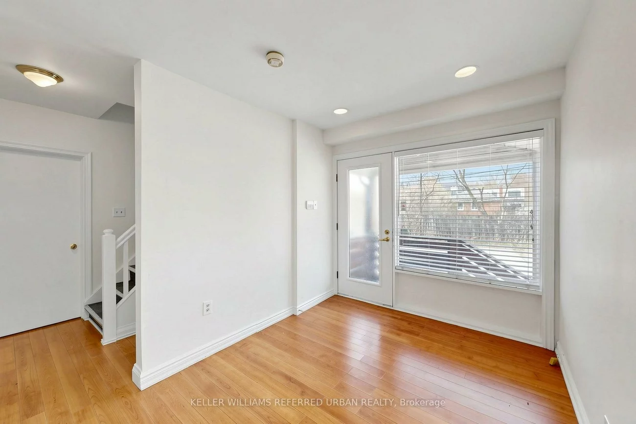 168, Sheppard, Lansing-Westgate, Toronto