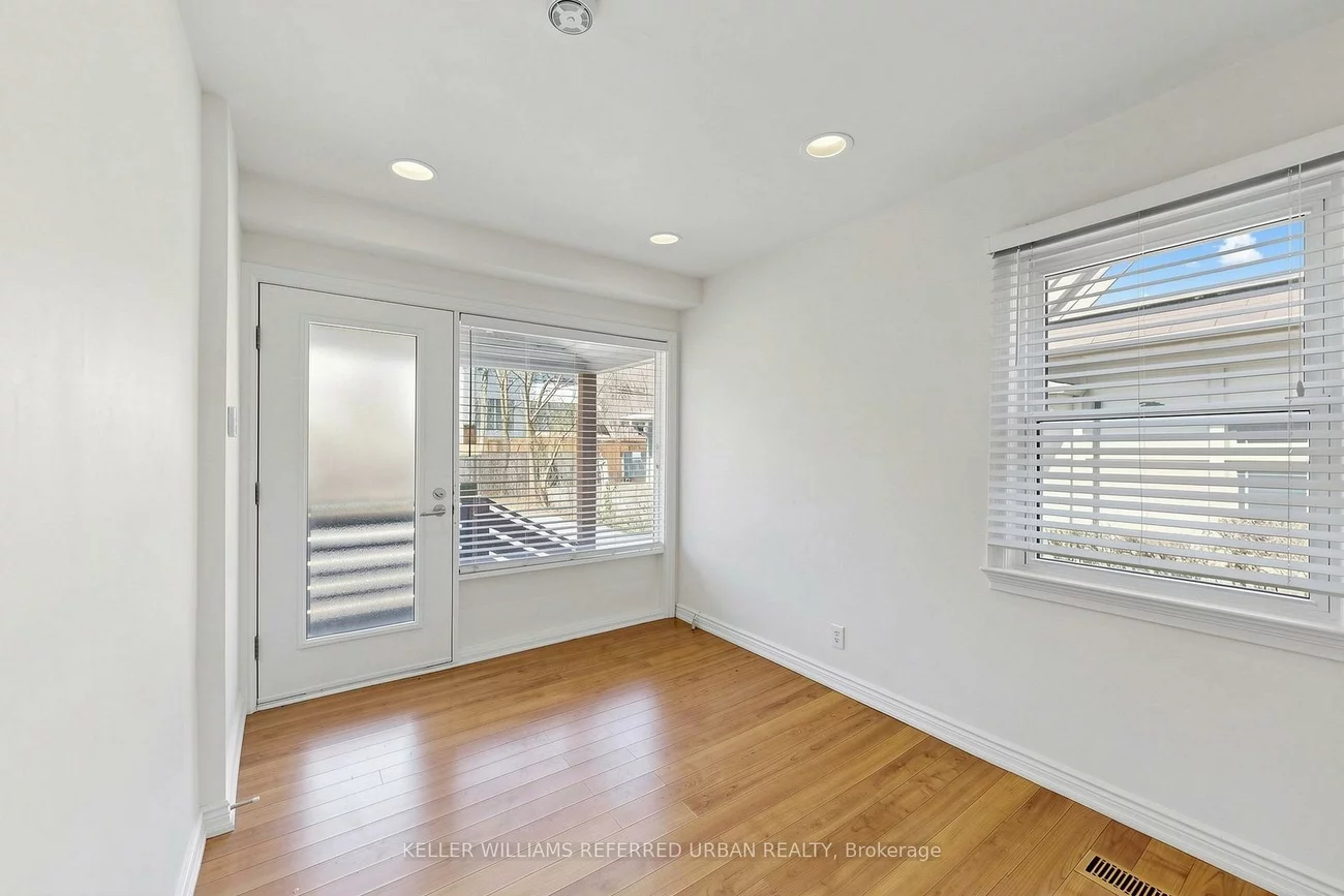 168, Sheppard, Lansing-Westgate, Toronto