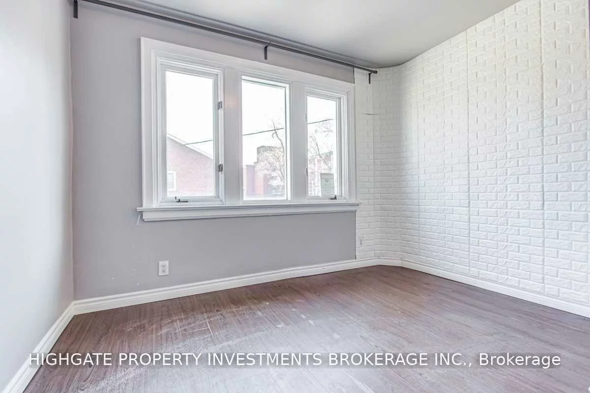 3189, Yonge, Lawrence Park North, Toronto