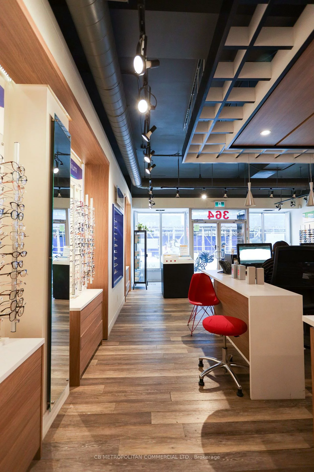364, Yonge, Bay Street Corridor, Toronto
