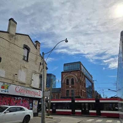 310, Queen, Moss Park, Toronto