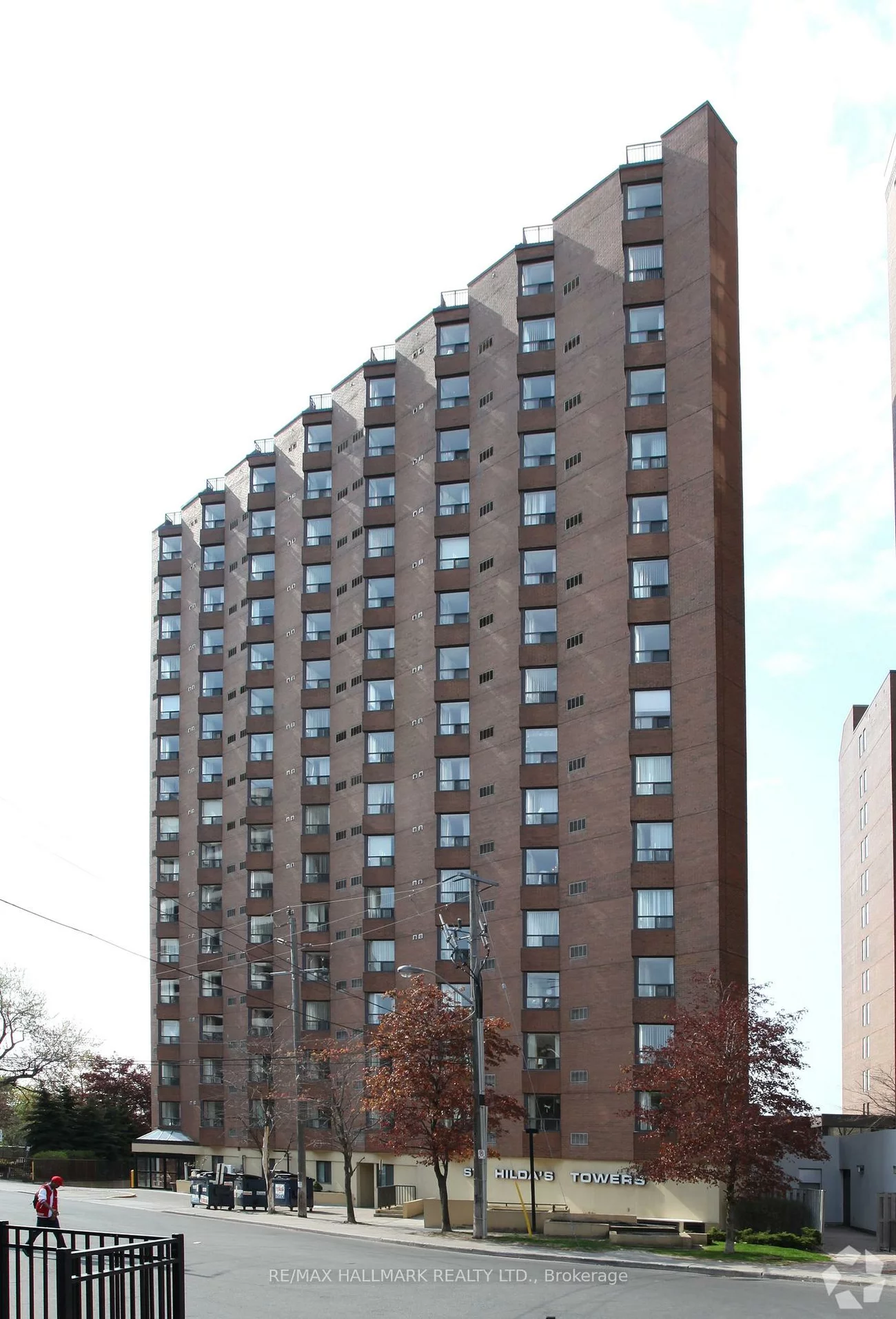 800, Vaughan, Oakwood Village, Toronto