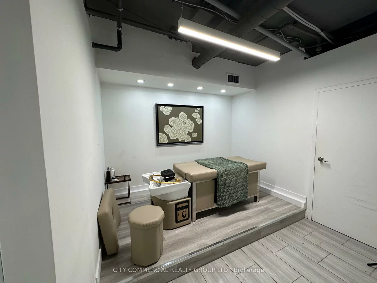1300, Bay, Annex, Toronto