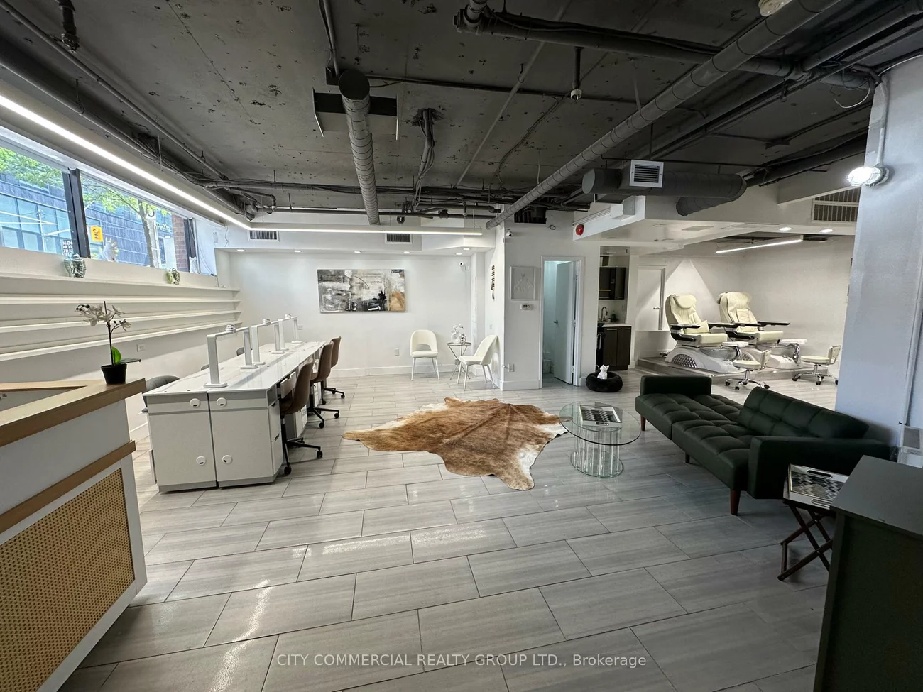 1300, Bay, Annex, Toronto