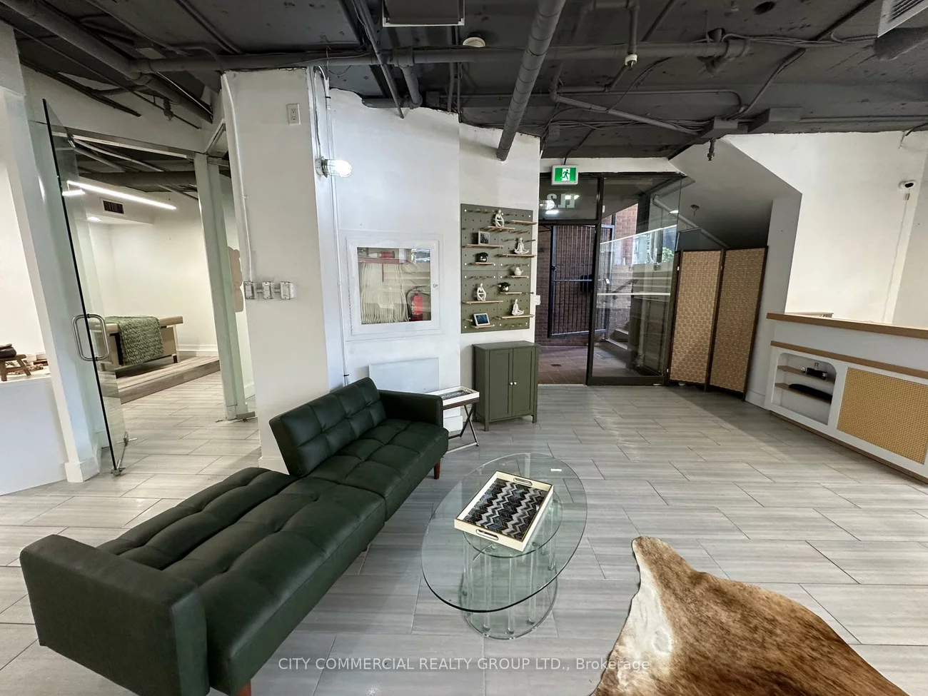 1300, Bay, Annex, Toronto