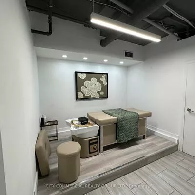 1300, Bay, Annex, Toronto