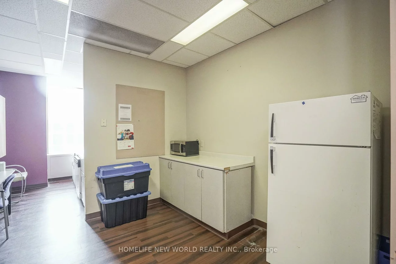 920, Yonge, Annex, Toronto