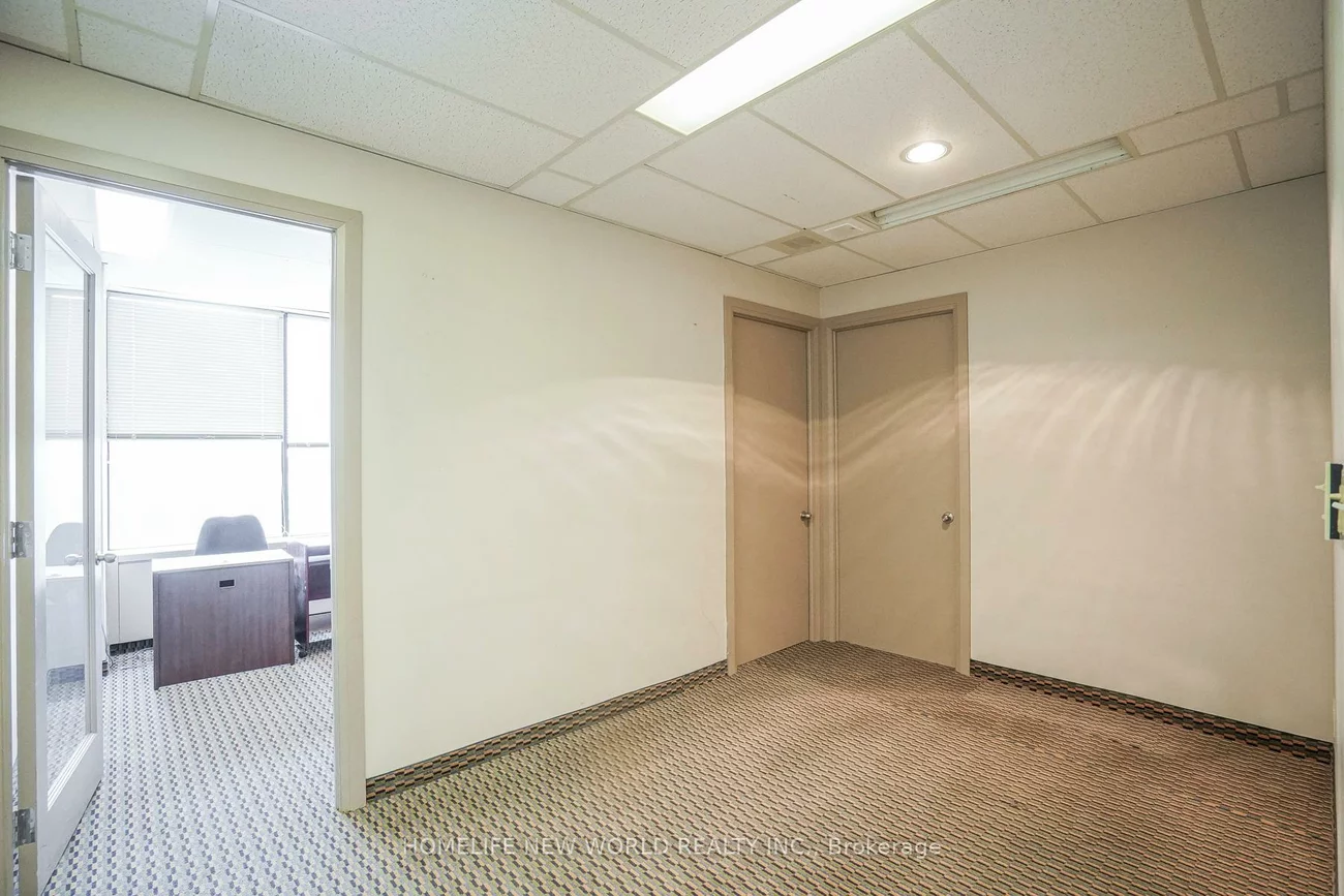 920, Yonge, Annex, Toronto