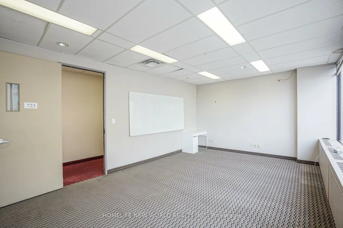 920, Yonge, Annex, Toronto