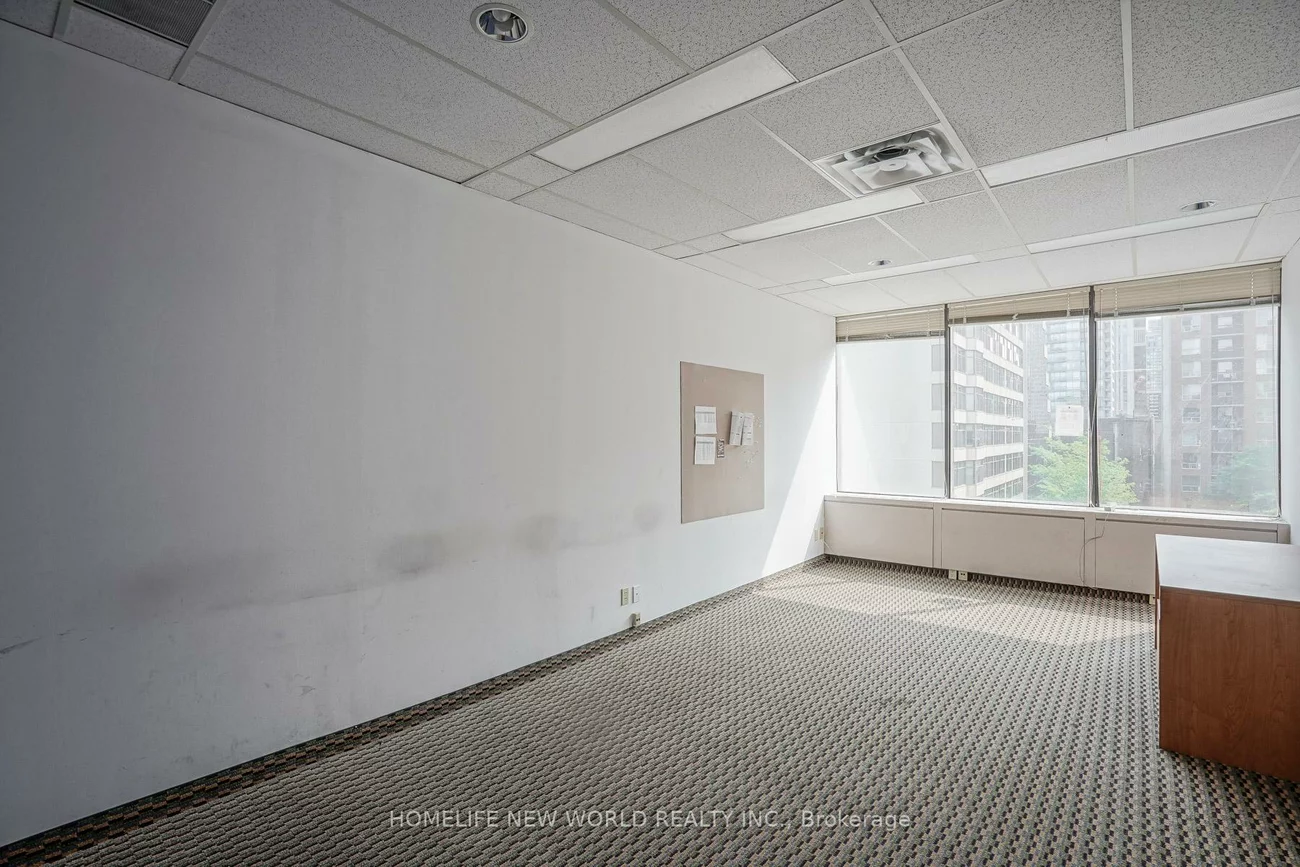 920, Yonge, Annex, Toronto