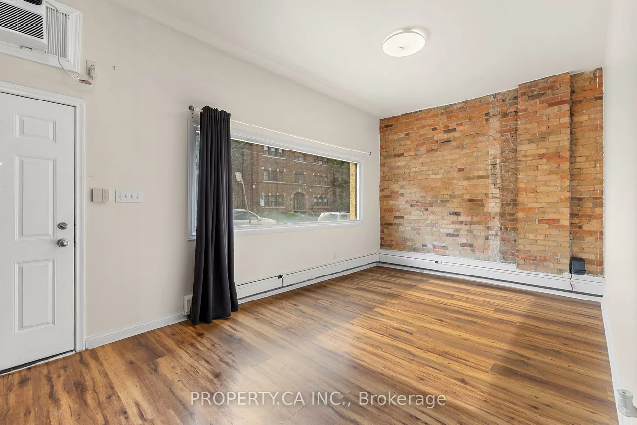 117, Vaughan, Humewood-Cedarvale, Toronto