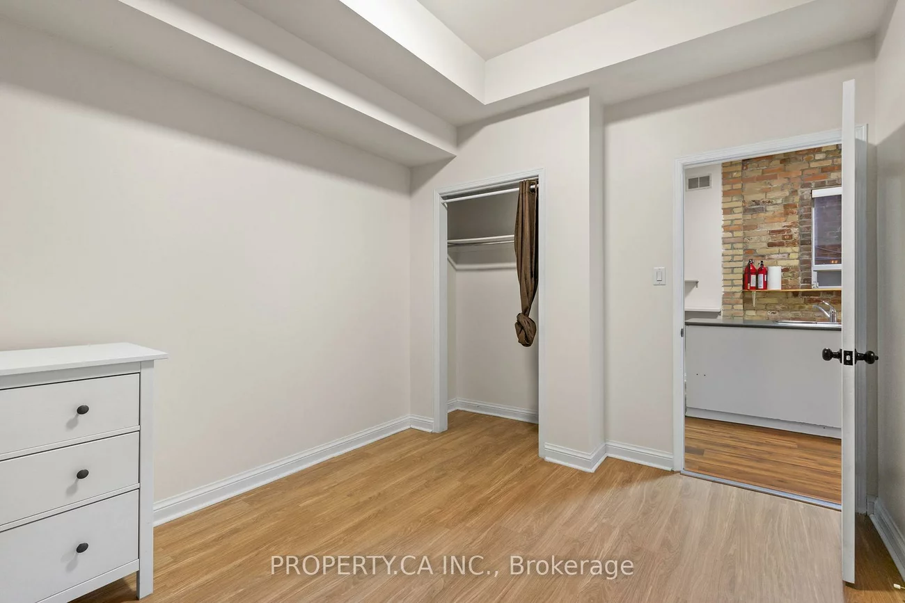 117, Vaughan, Humewood-Cedarvale, Toronto